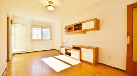 Foto 3 de Piso en venta en Lorenzo Serra, Riu Nord, Santa Coloma de Gramenet