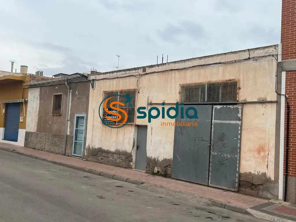 Vista exterior de Nau industrial en venda en Águilas
