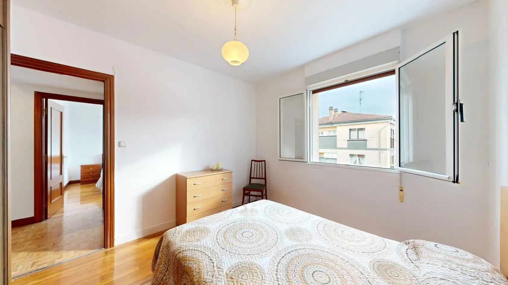 Schlafzimmer von Wohnung zur Miete in Donostia - San Sebastián 