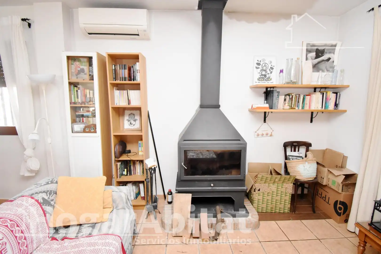 Living room of Houses for sale in Picassent  with Air Conditioner, Private garden and Terrace