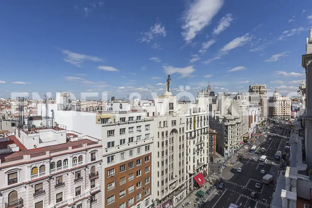 Außenansicht von Wohnung zum Verkauf in Madrid mit Klimaanlage und Heizung