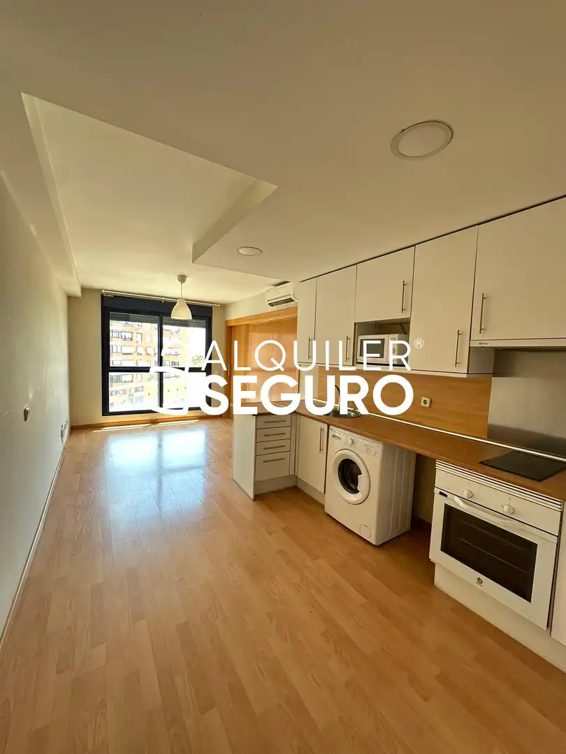Loft de alquiler en Luis Sauquillo, El Arroyo - La Fuente
