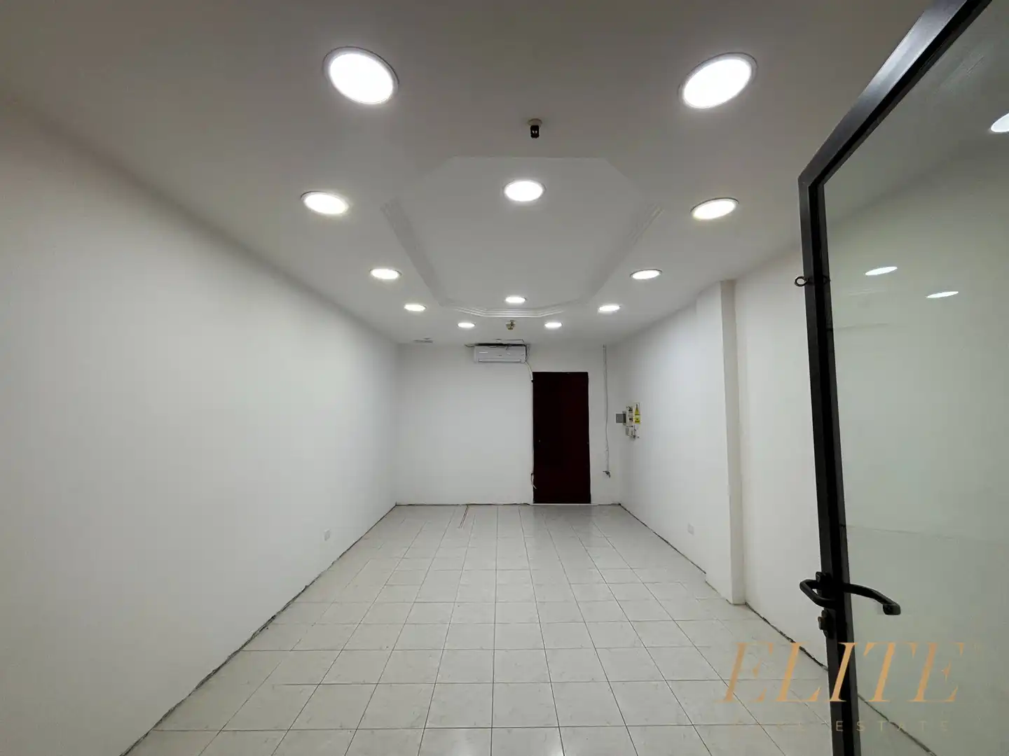Commercial properties for sale in San Bartolomé de Tirajana  with Air Conditioner