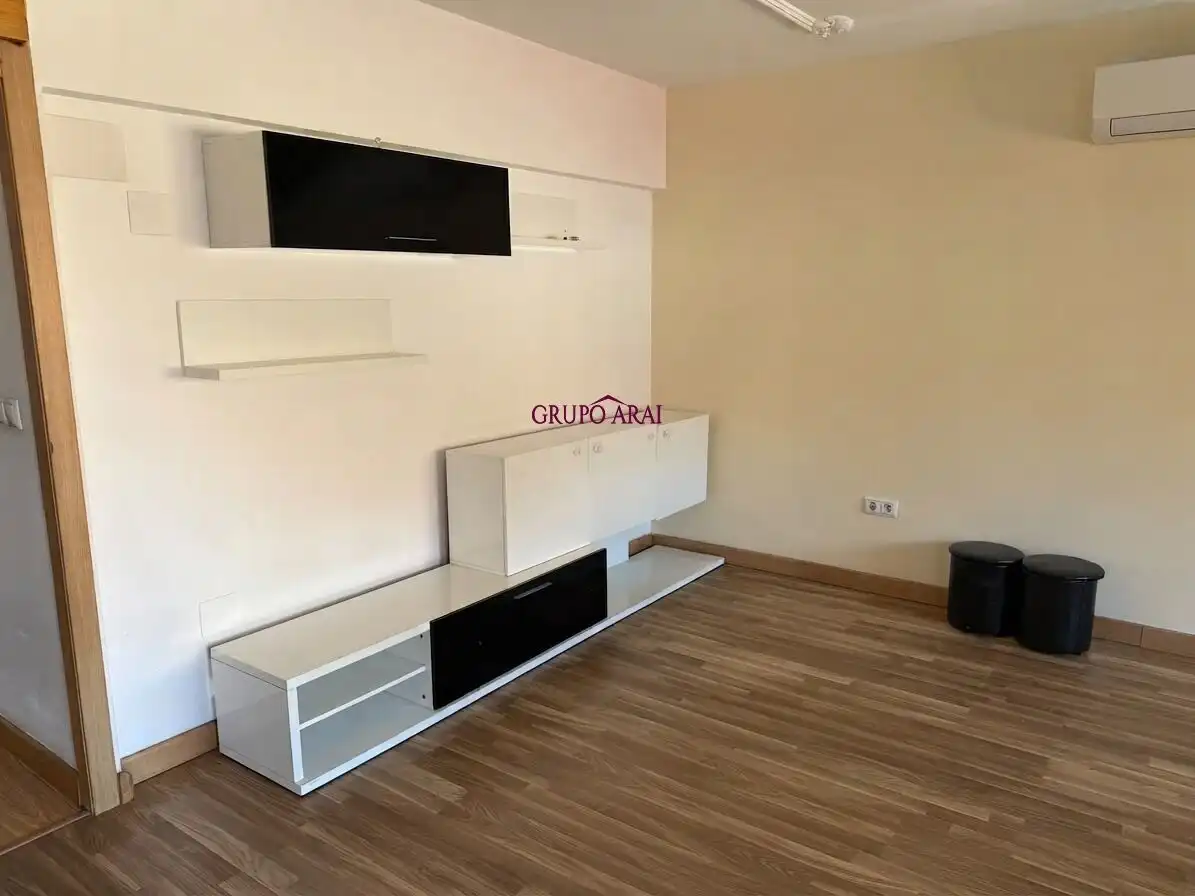 Flat with terrace for sale in Calle GASSET Y ARTIME, imagen 4