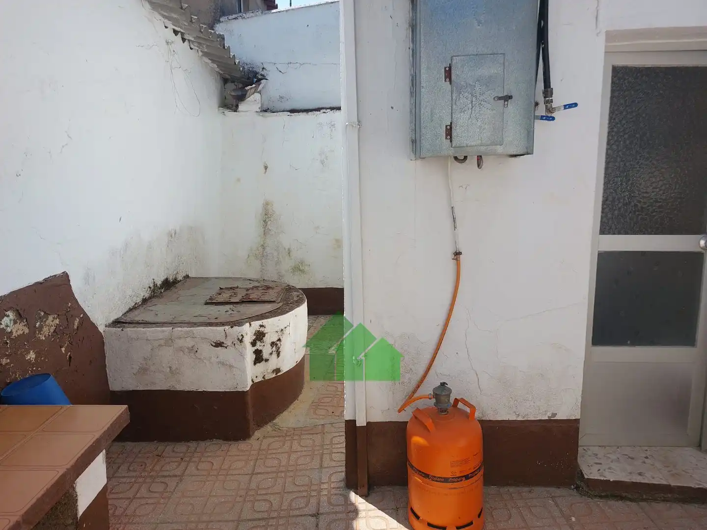 Cuina de Casa o xalet en venda en Cordobilla de Lácara amb Aire condicionat, Traster i Moblat