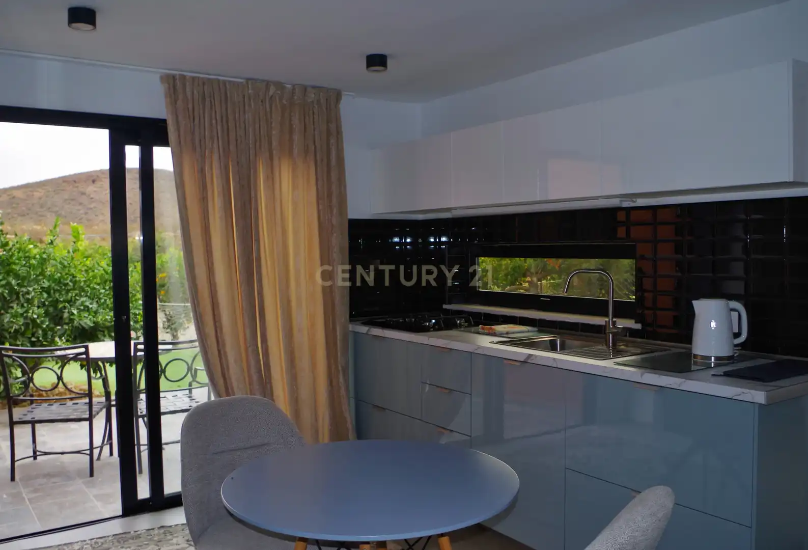 Kitchen of Houses for sale in San Miguel de Abona  with Swimming Pool