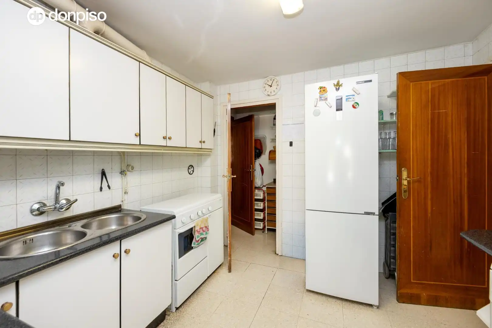 Cocina de Casa o chalet en venta en Armilla con Aire acondicionado, Calefacción y Jardín privado