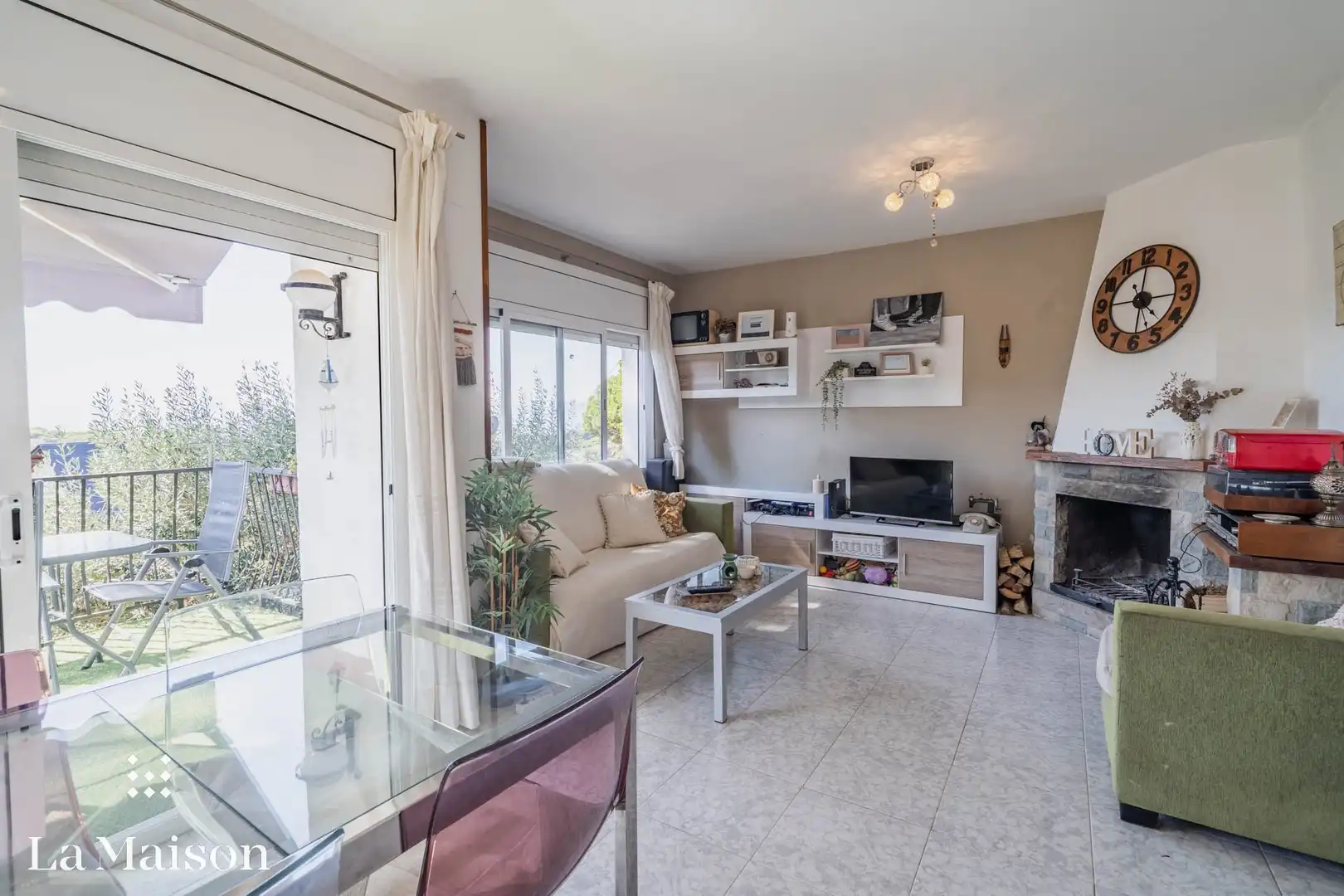 Sala d'estar de Casa o xalet en venda en Dosrius amb Calefacció, Jardí privat i Terrassa