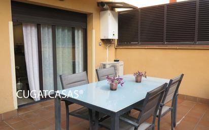 Terrace of Flat for sale in Rubí  with Air Conditioner, Heating and Parquet flooring