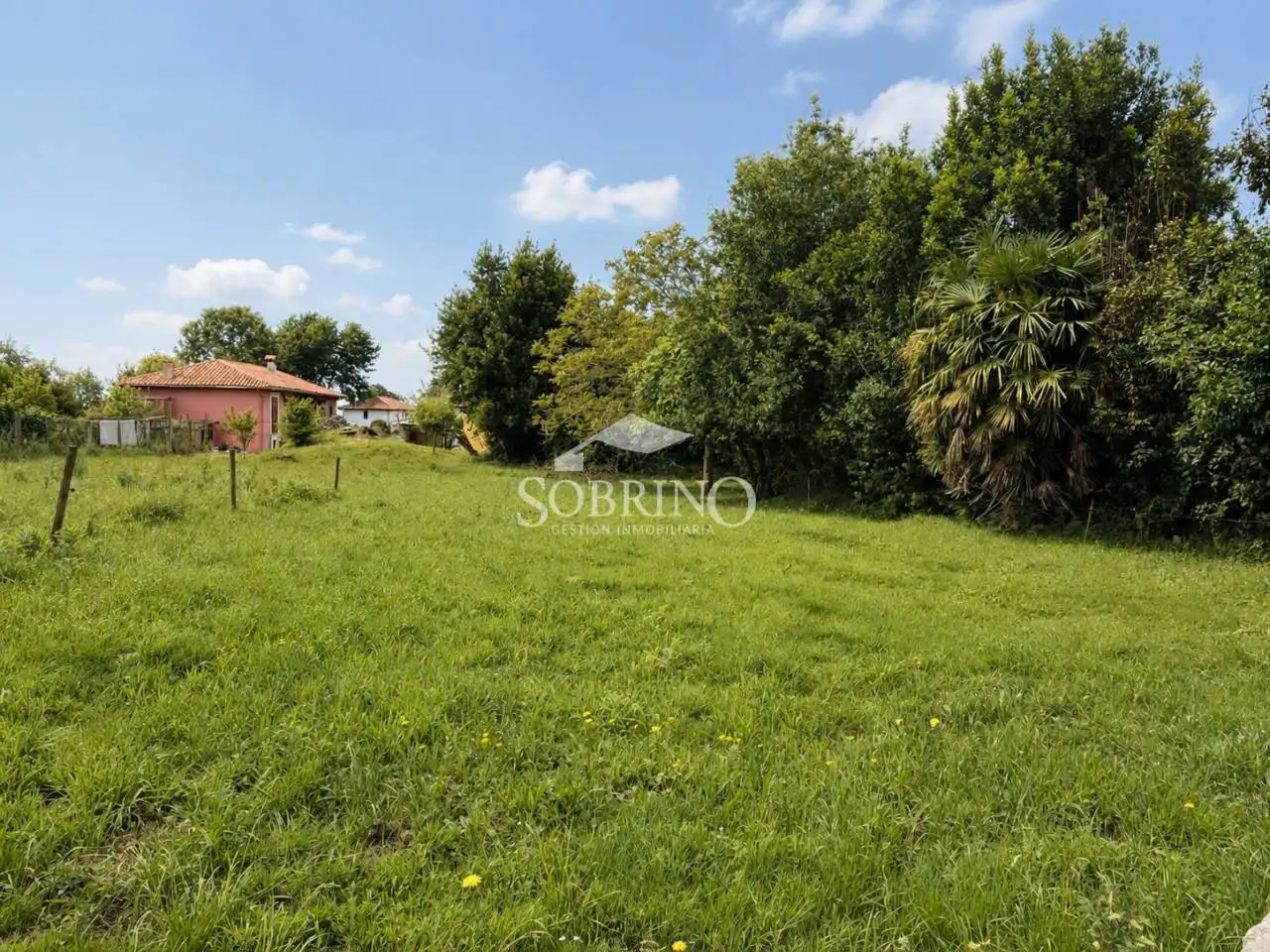 Terreny residencial en venda a Calle Hontoria 1