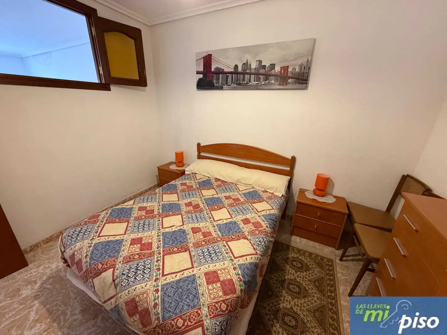 Dormitori de Casa o xalet en venda en Nava del Rey amb Calefacció, Jardí privat i Terrassa
