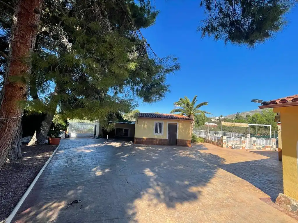 House with pool for sale in Polígono 2, imagen 9