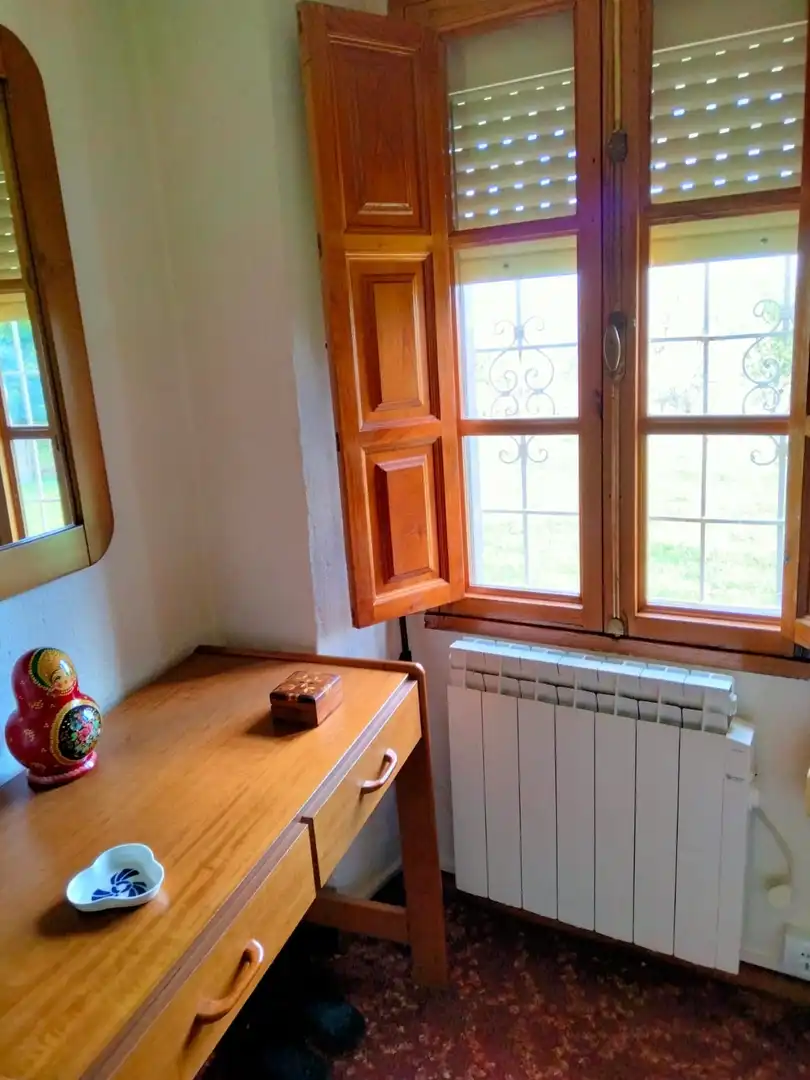 Dormitori de Casa o xalet en venda en Becerreá amb Moblat