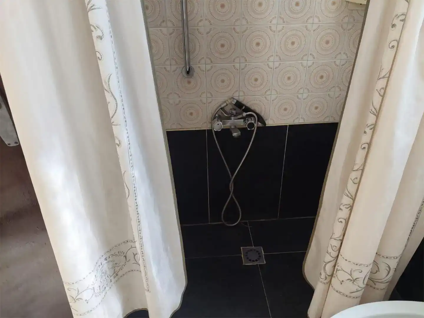 Baño de Planta baja en venta en Robledo del Mazo con Amueblado