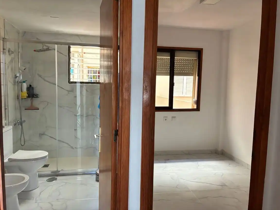 Flat for sale in San Bartolomé de Tirajana  with Furnished, Oven and Washing machine