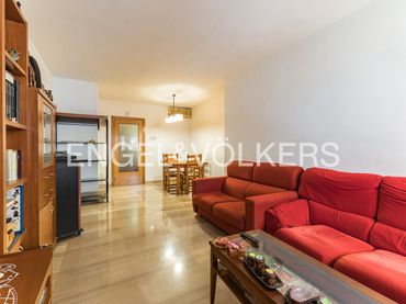 Appartement avec balcon à vendre à Sants - Montjuïc