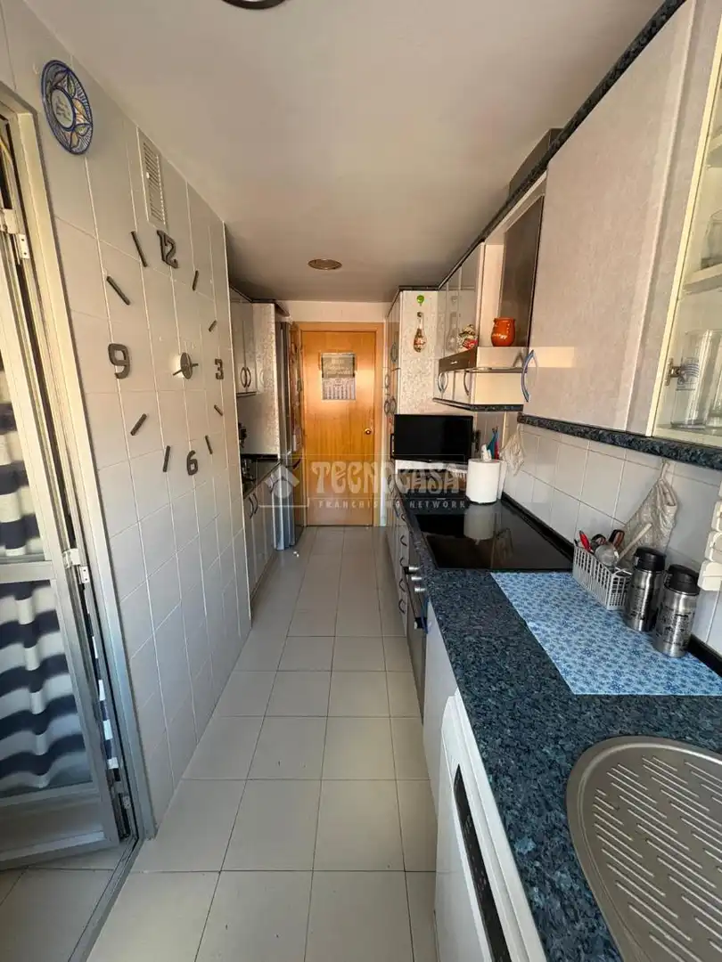 Cocina de Piso en venta en Madrid