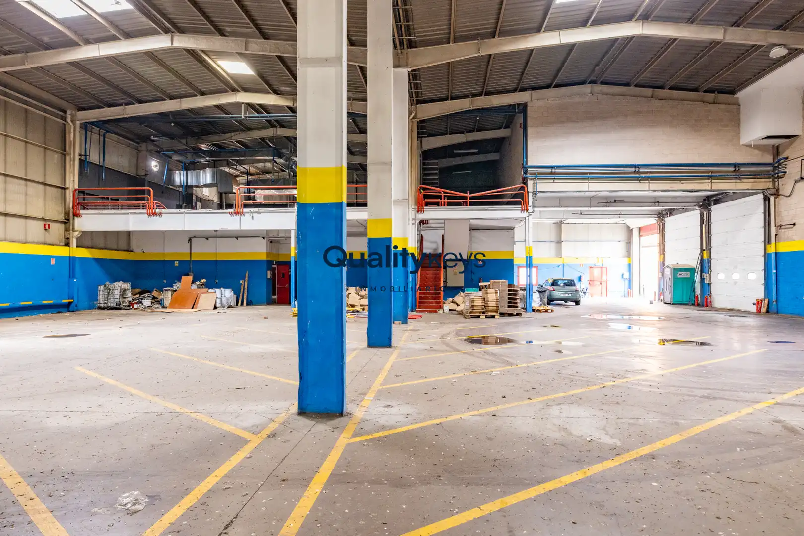 Parking de Nave industrial en venta en Ajalvir con Calefacción y Alarma