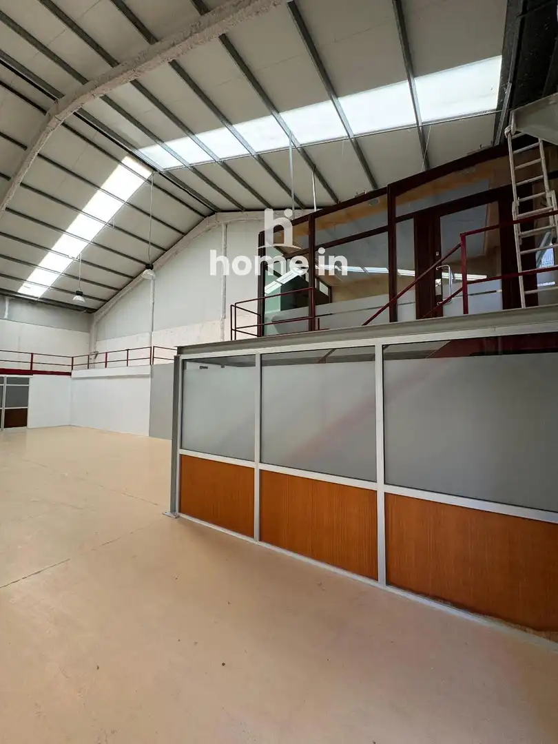 Nau industrial en venda a PL UNIDAD DE ACTUACION 2 IND FINCA 2.4A, Deltebre
