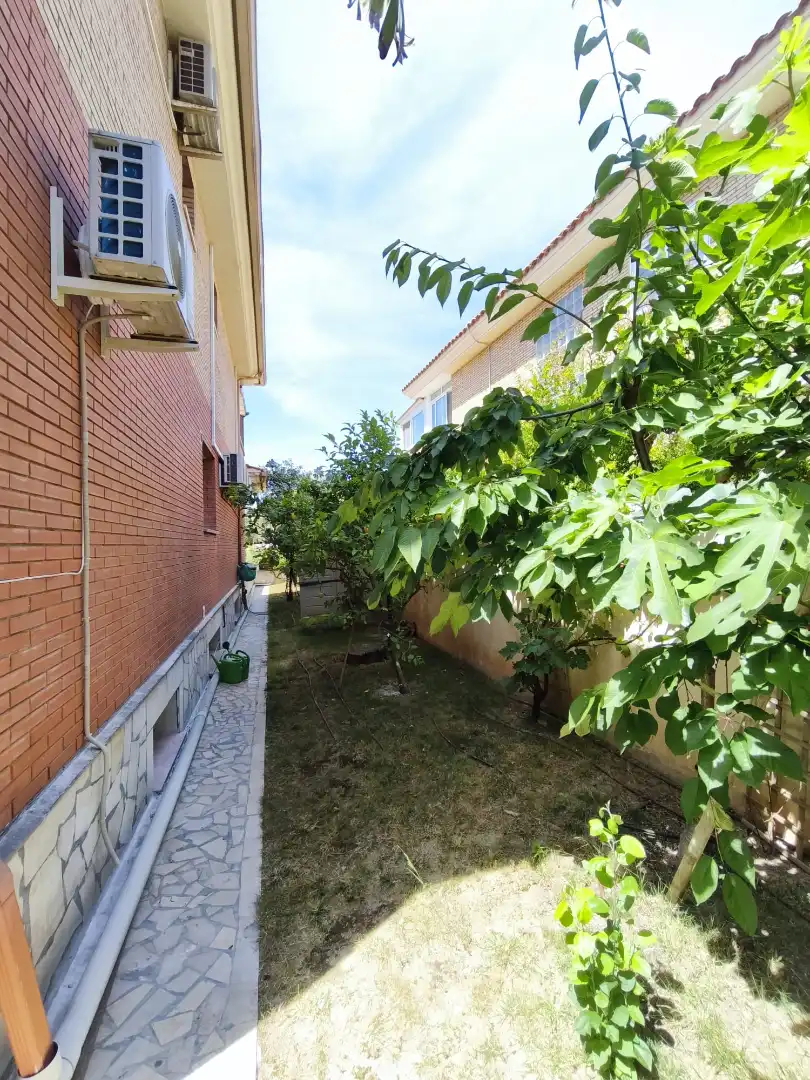 Garden of Houses for sale in Cambrils  with Air Conditioner, Heating and Private garden