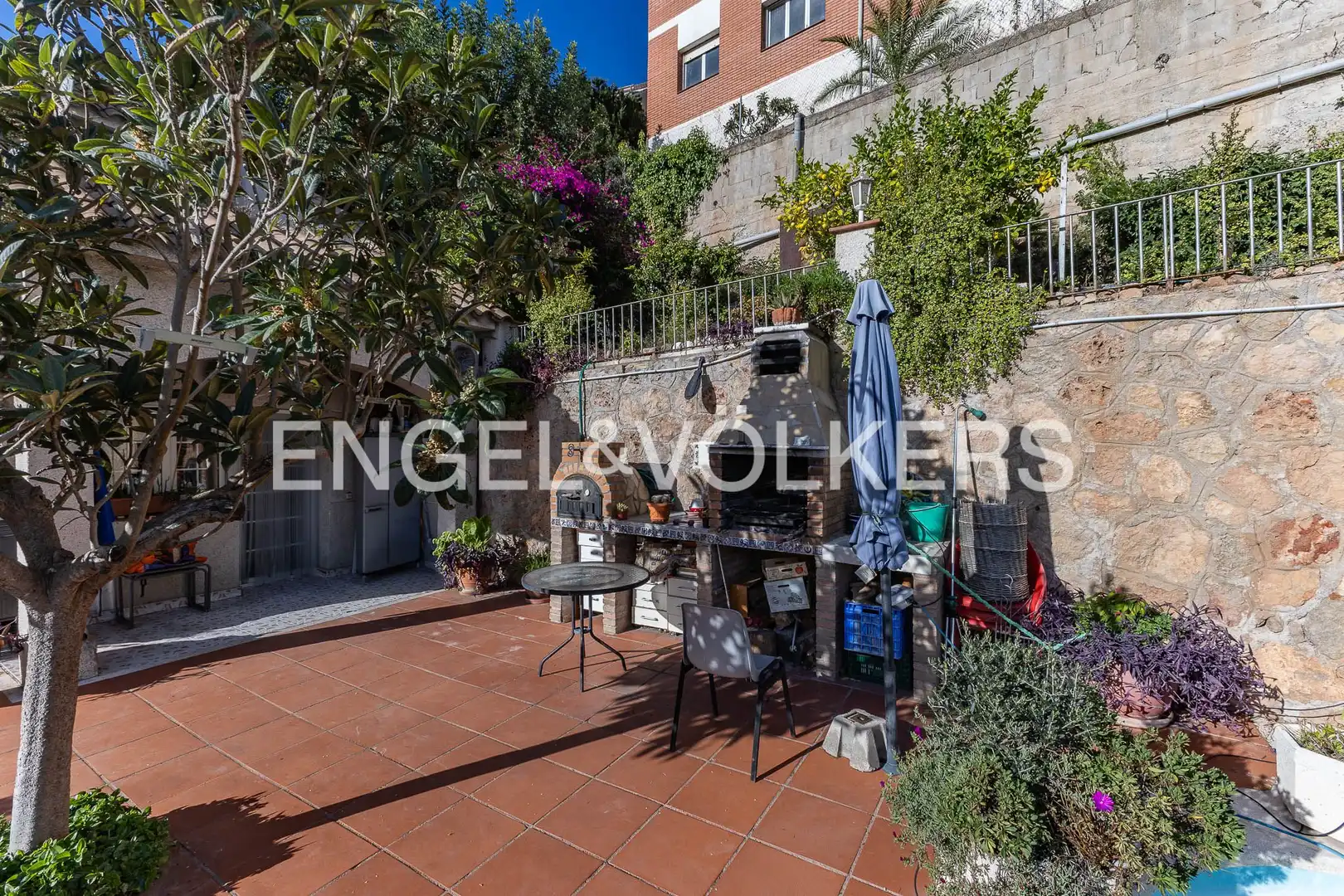 Terrace of Houses for sale in Vallirana, Barcelona