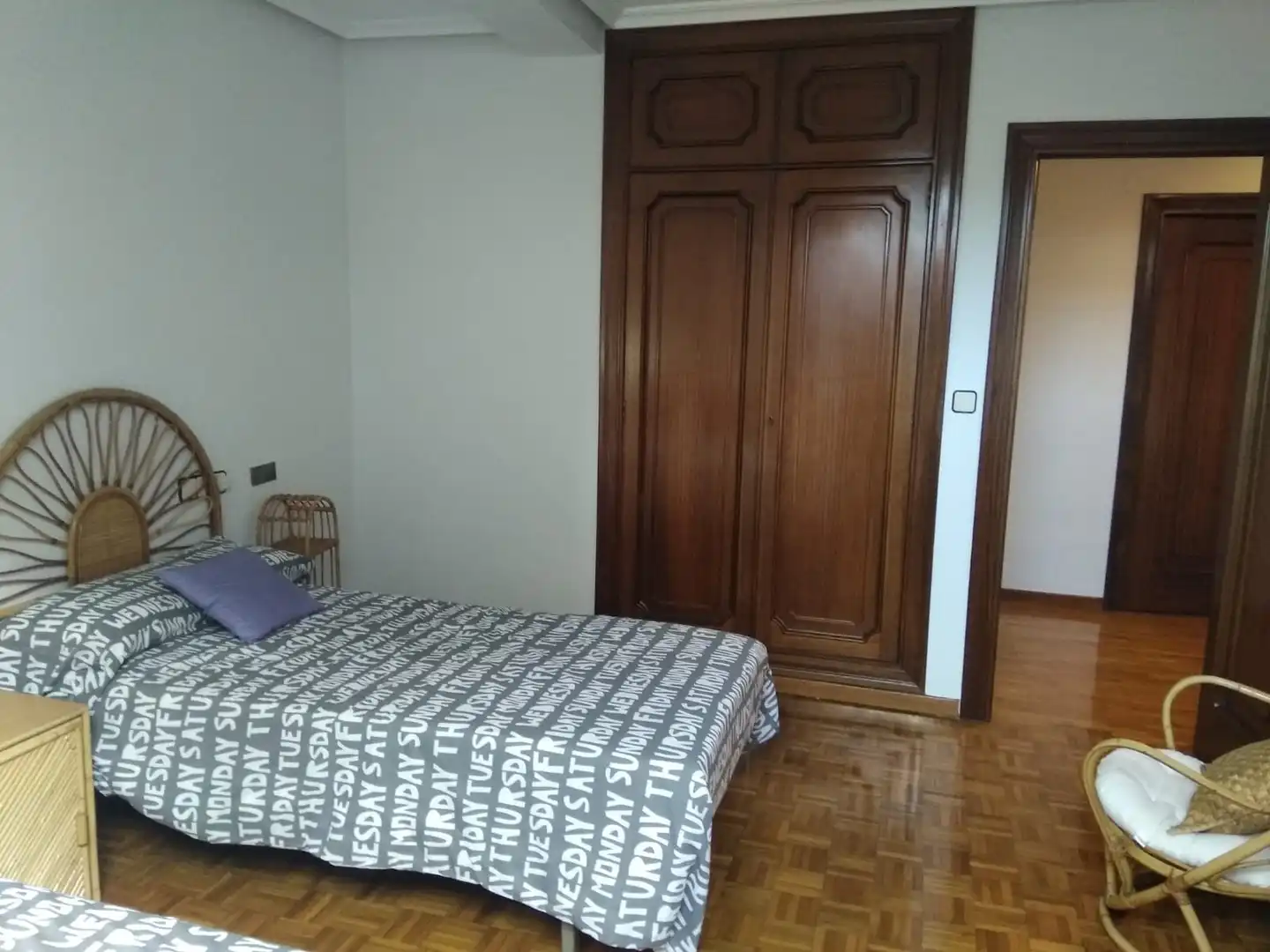 Wohnung zur Miete in Calle Uría, 40, Salesas - Foncalada - Campoamor
