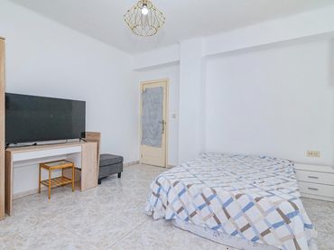 Flat with lift for sale in Calle Calle Pedro Antonio de Alarcón