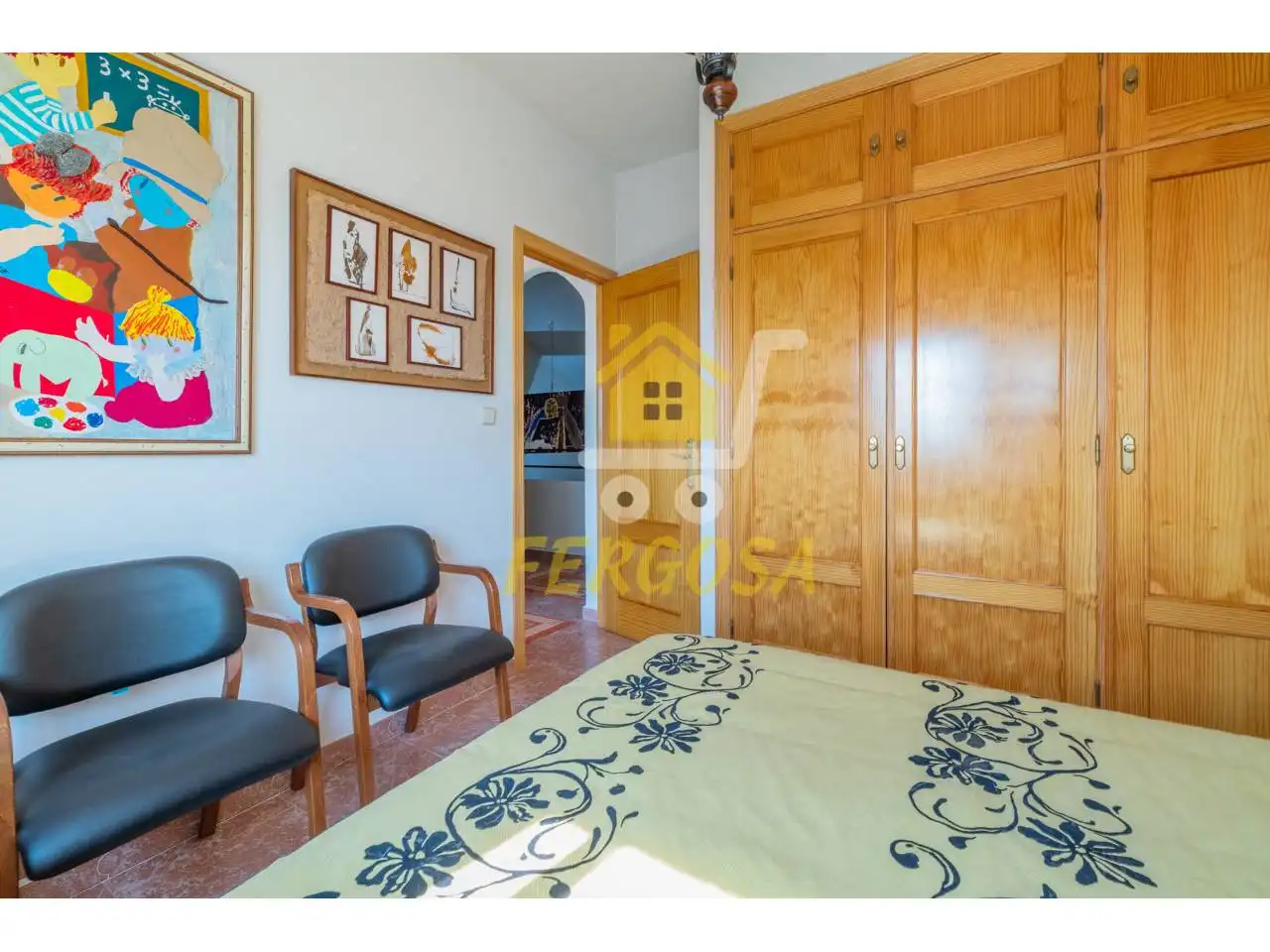 Dormitori de Casa o xalet en venda en Cobisa amb Calefacció, Jardí privat i Terrassa