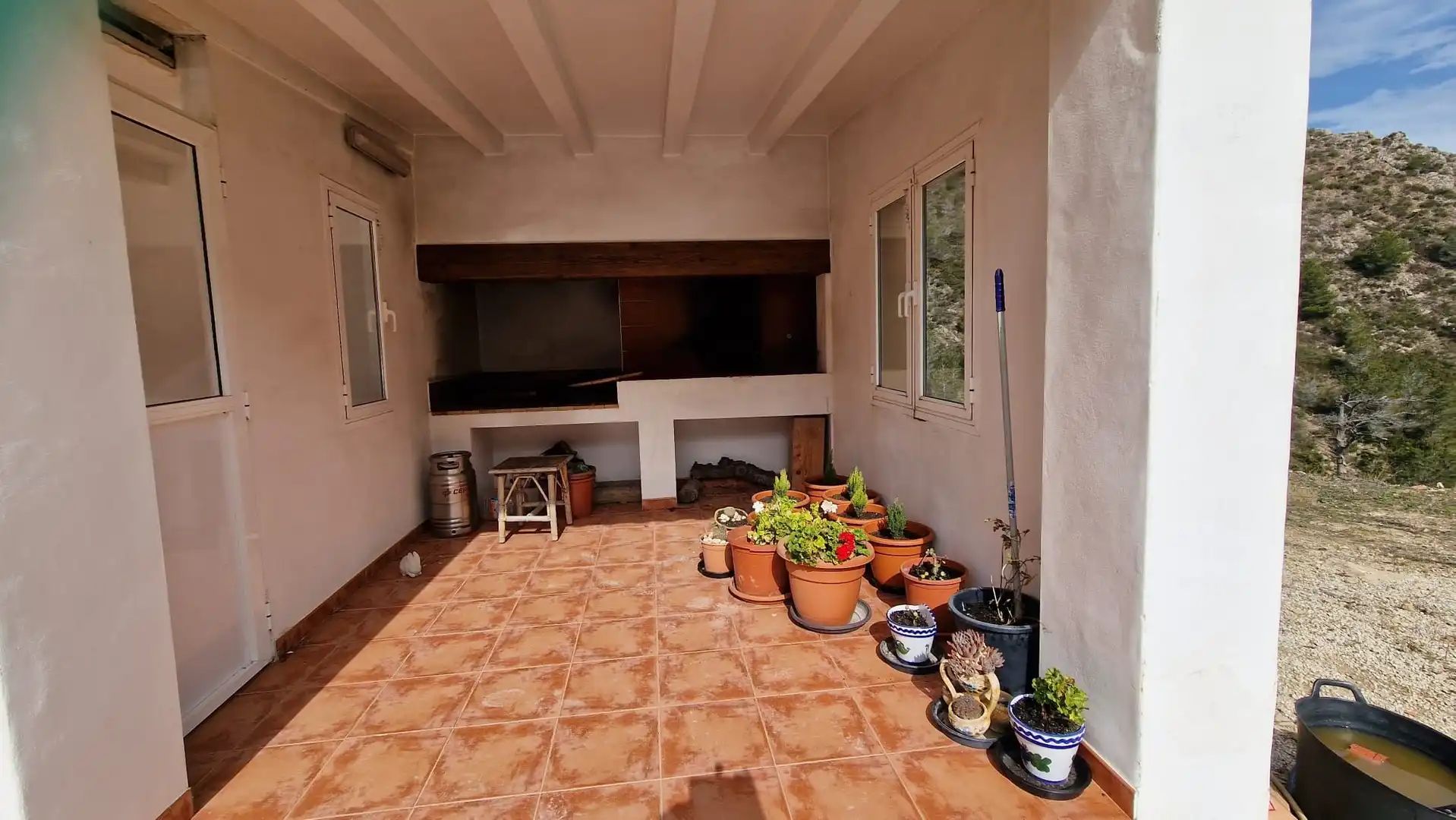 Jardí de Casa o xalet en venda en Tàrbena amb Terrassa, Moblat i Forn