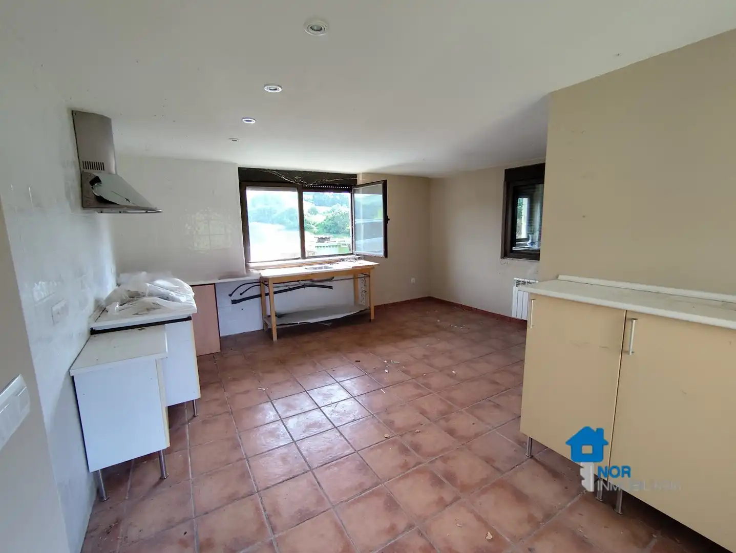 Cocina de Casa adosada en venta en Bareyo con Terraza y Trastero
