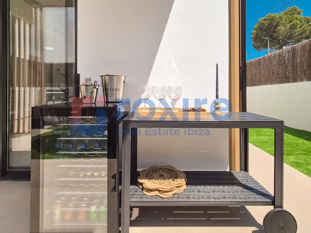 Terrassa de Planta baixa en venda en Sant Antoni de Portmany amb Jardí privat, Terrassa i Piscina