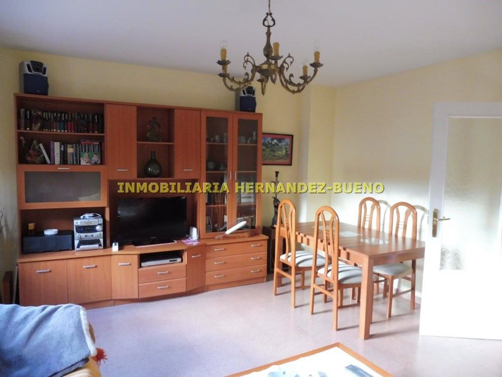 Living room of Duplex for sale in Salamanca Capital  with Heating