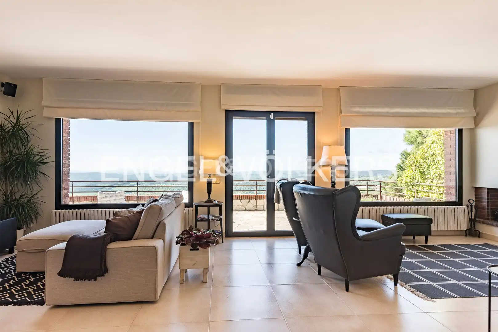 Sala de estar de Casa o chalet en venta en Berga con Calefacción, Jardín privado y Terraza