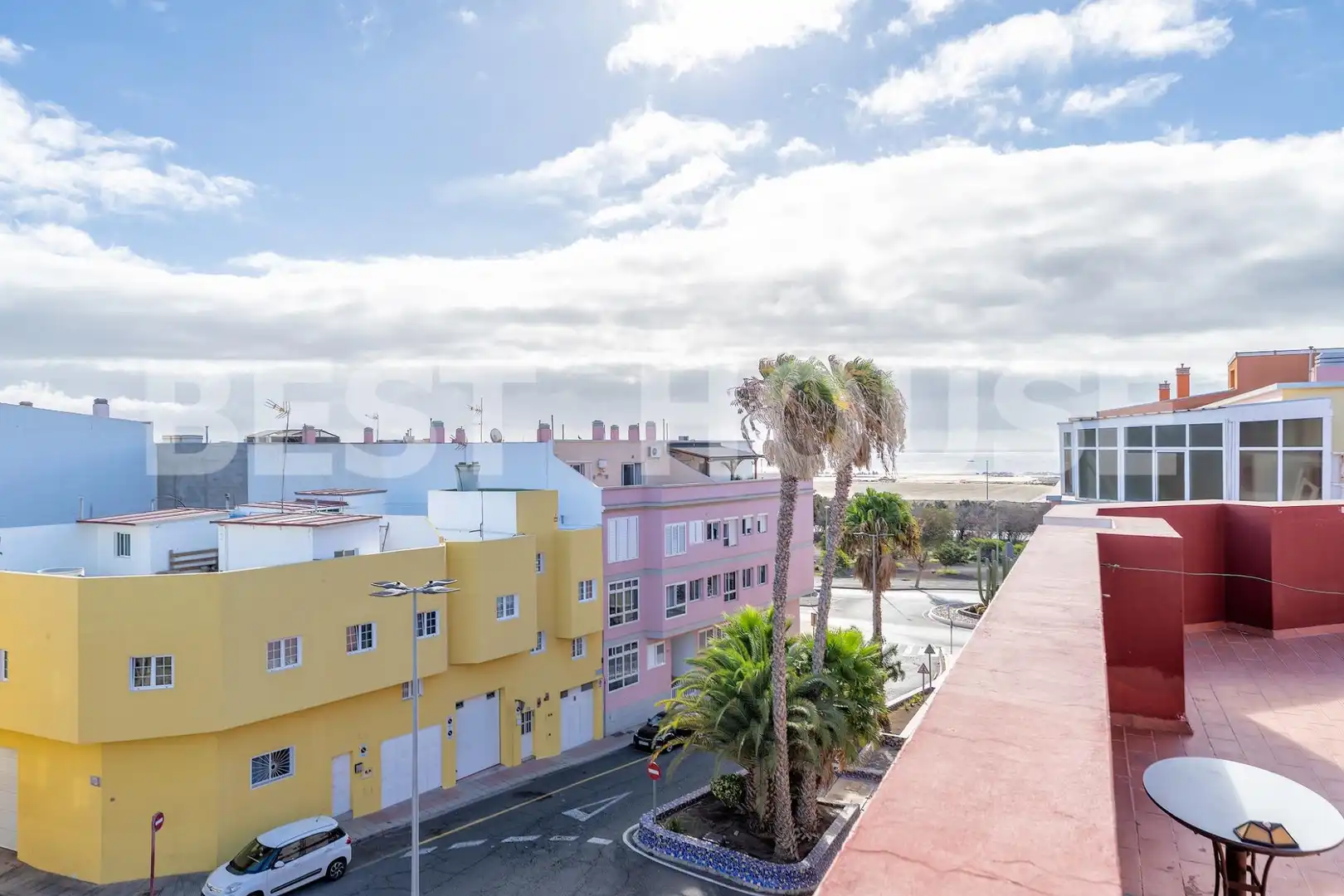 Vista exterior de Ático en venta en Santa Lucía de Tirajana con Terraza