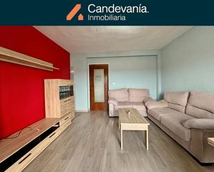 Sala d'estar de Pis en venda en San Mateo de Gállego amb Calefacció, Moblat i Balcó
