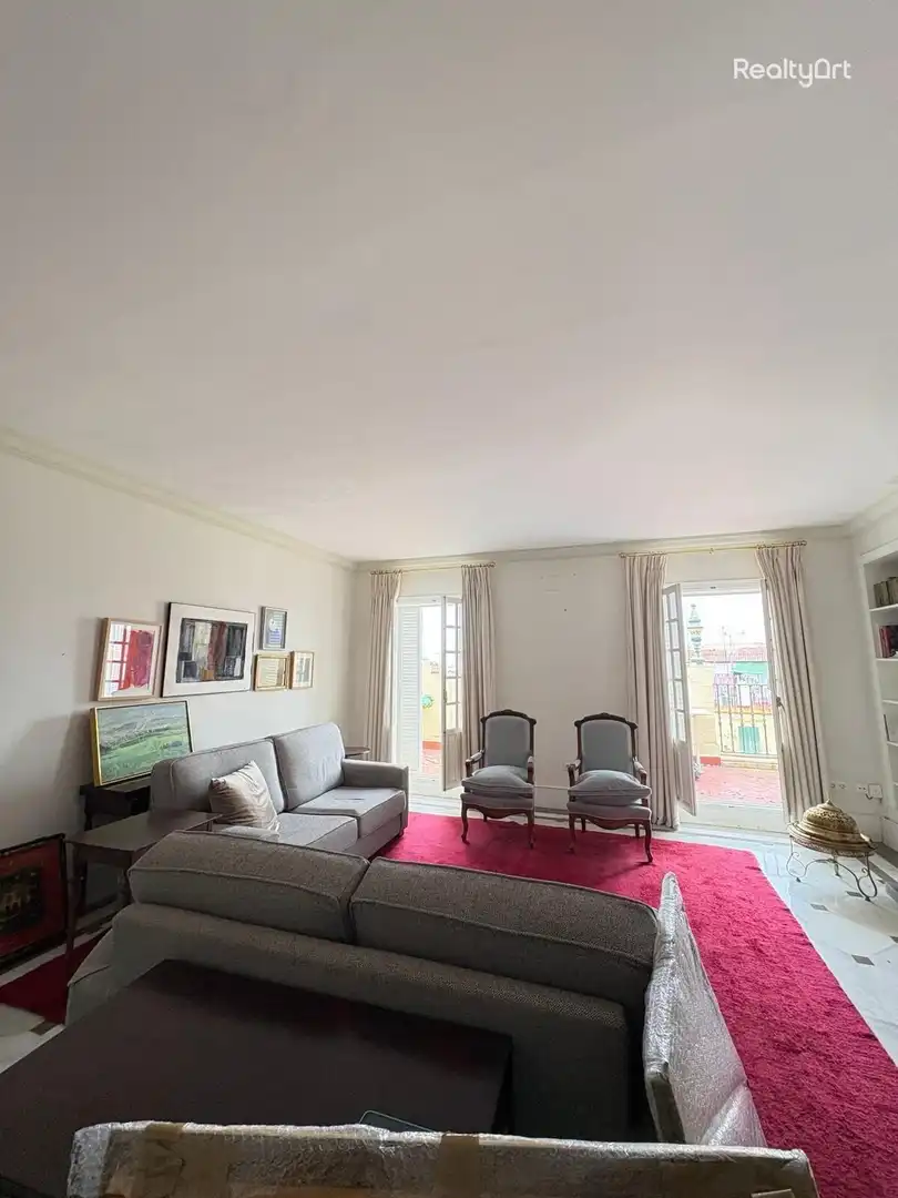 Sala de estar de Ático en venta en Sevilla con Aire acondicionado, Calefacción y Terraza