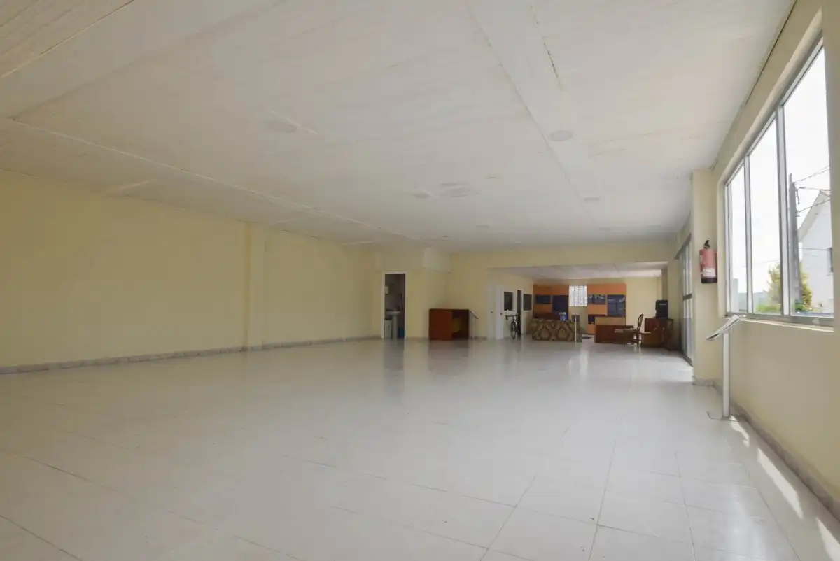 Locale commerciale in vendita a Cambre, imagen 6