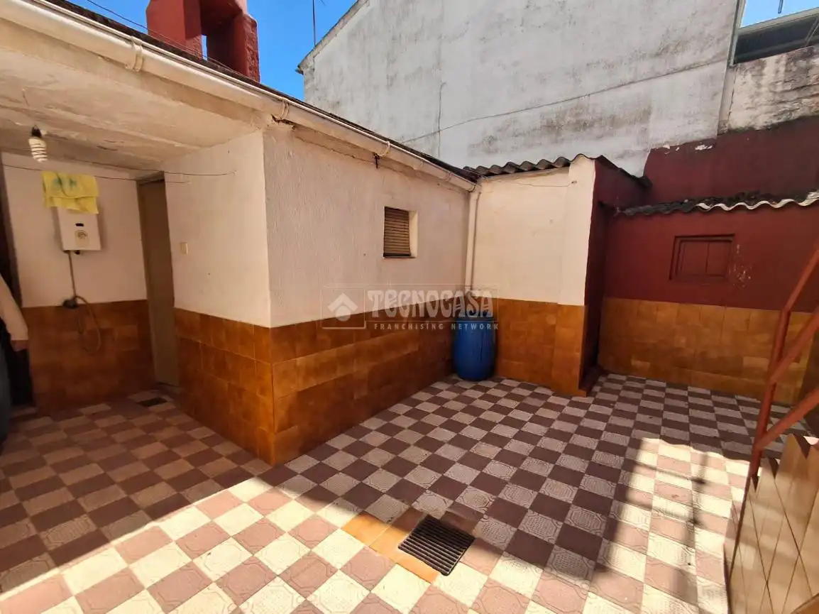 Vista exterior de Casa adosada en venta en Vilches