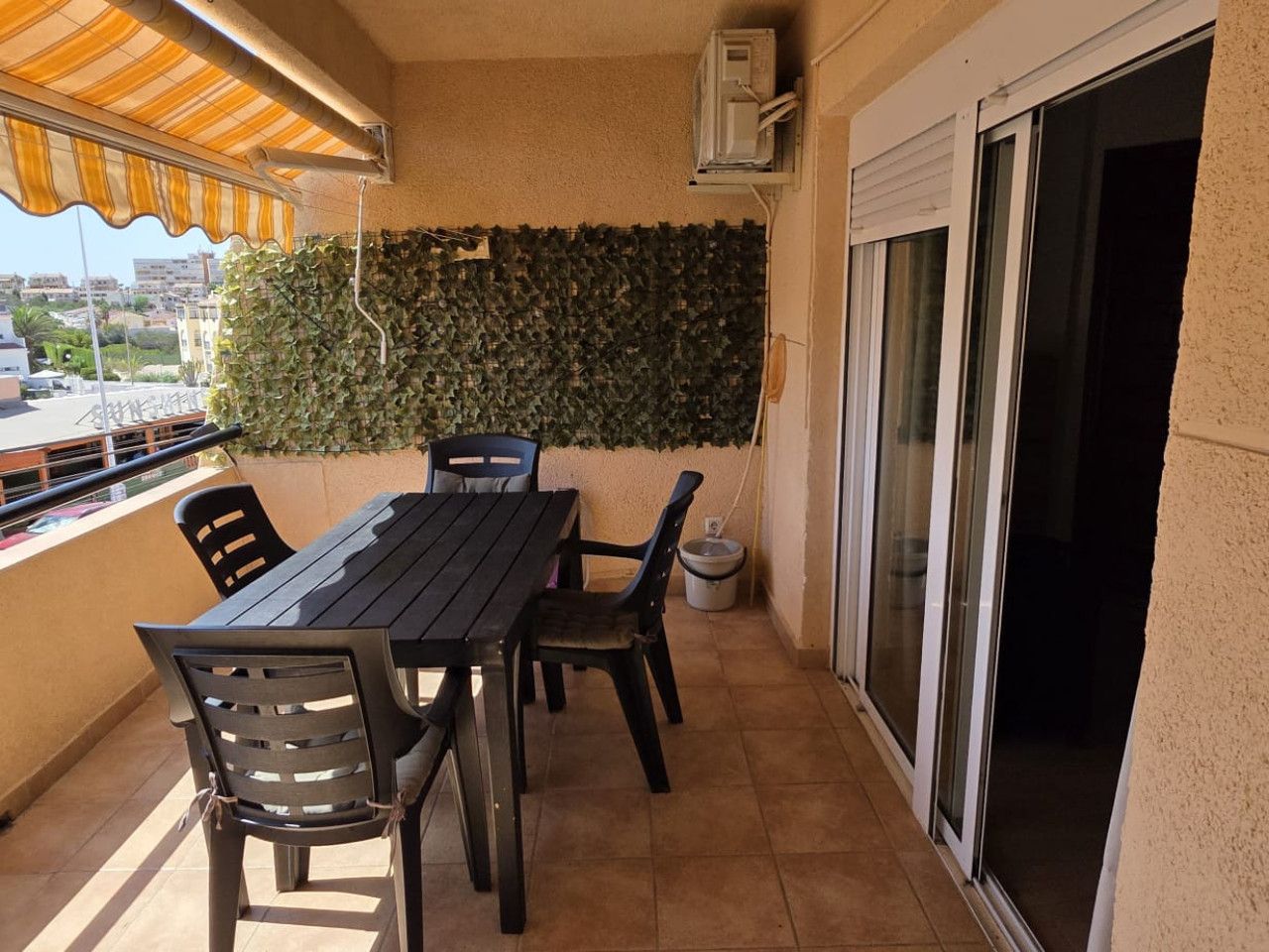 Terrassa de Pis en venda en Torrevieja amb Aire condicionat, Calefacció i Terrassa