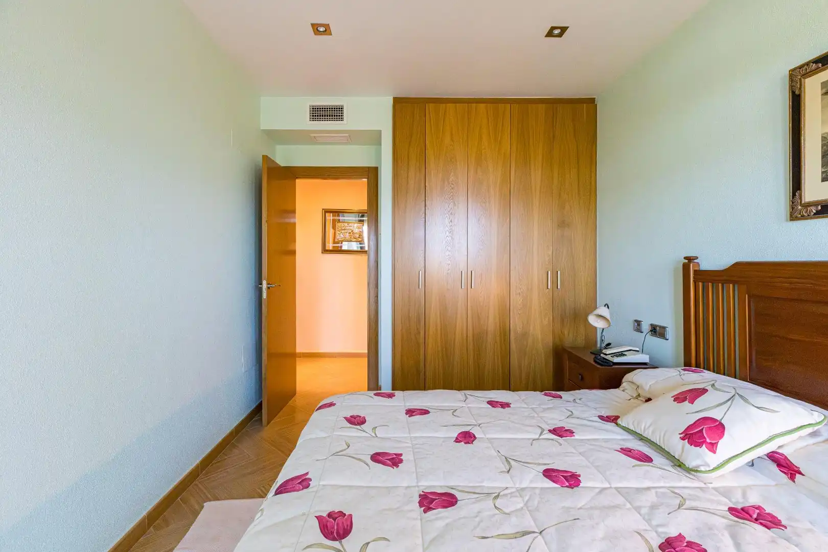 Habitación de Casa o chalet en venta en Murcia con Aire acondicionado, Calefacción y Jardín privado