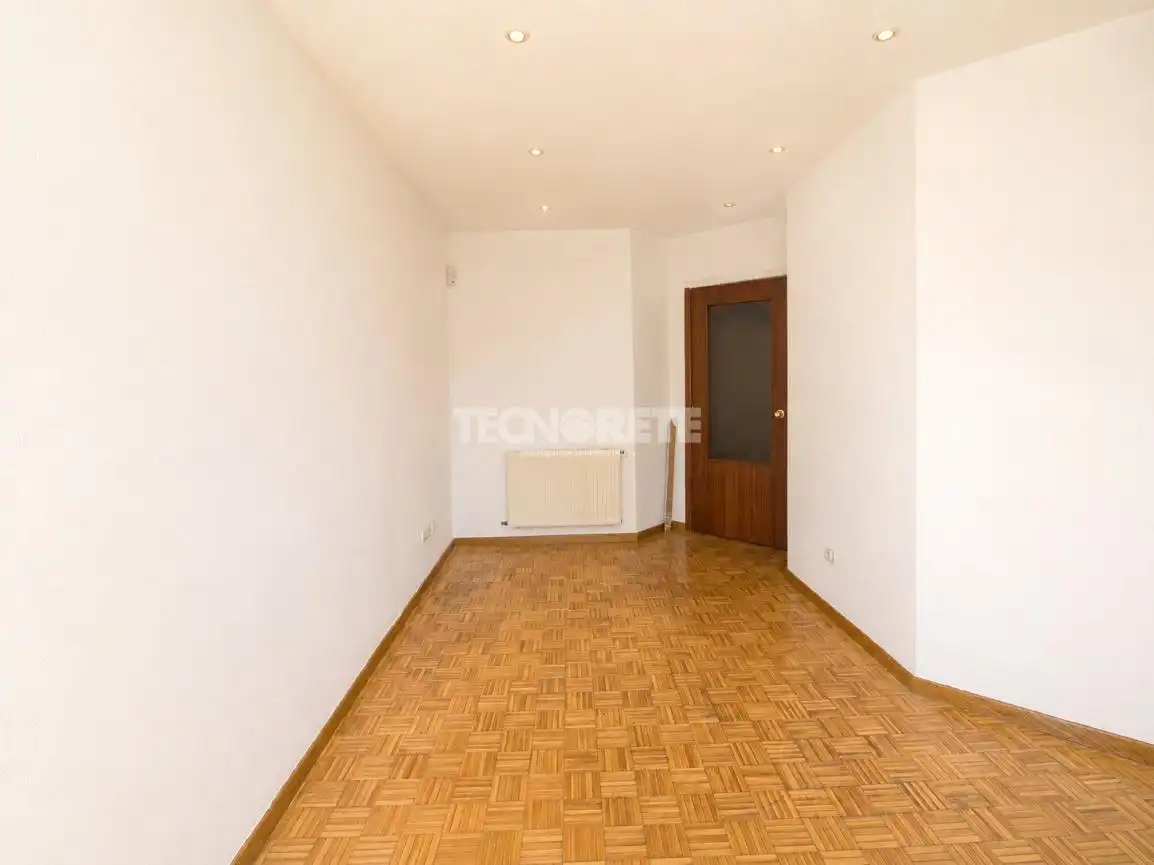 Appartamento con piscina in vendita a Avenida Río Estenilla, imagen 7