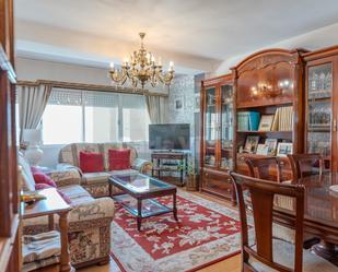 Sala d'estar de Apartament en venda en Lugo Capital amb Calefacció, Parquet i Traster