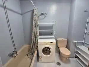 Baño de Estudio de alquiler en Chamberí