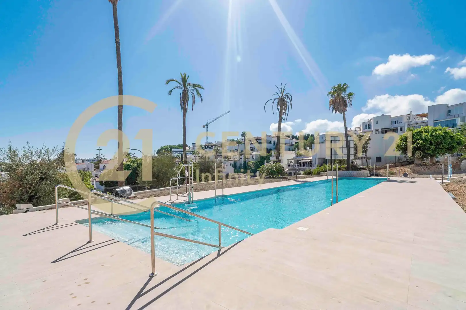 Piscina de Apartamento en venta en Torremolinos con Aire acondicionado, Jardín privado y Trastero