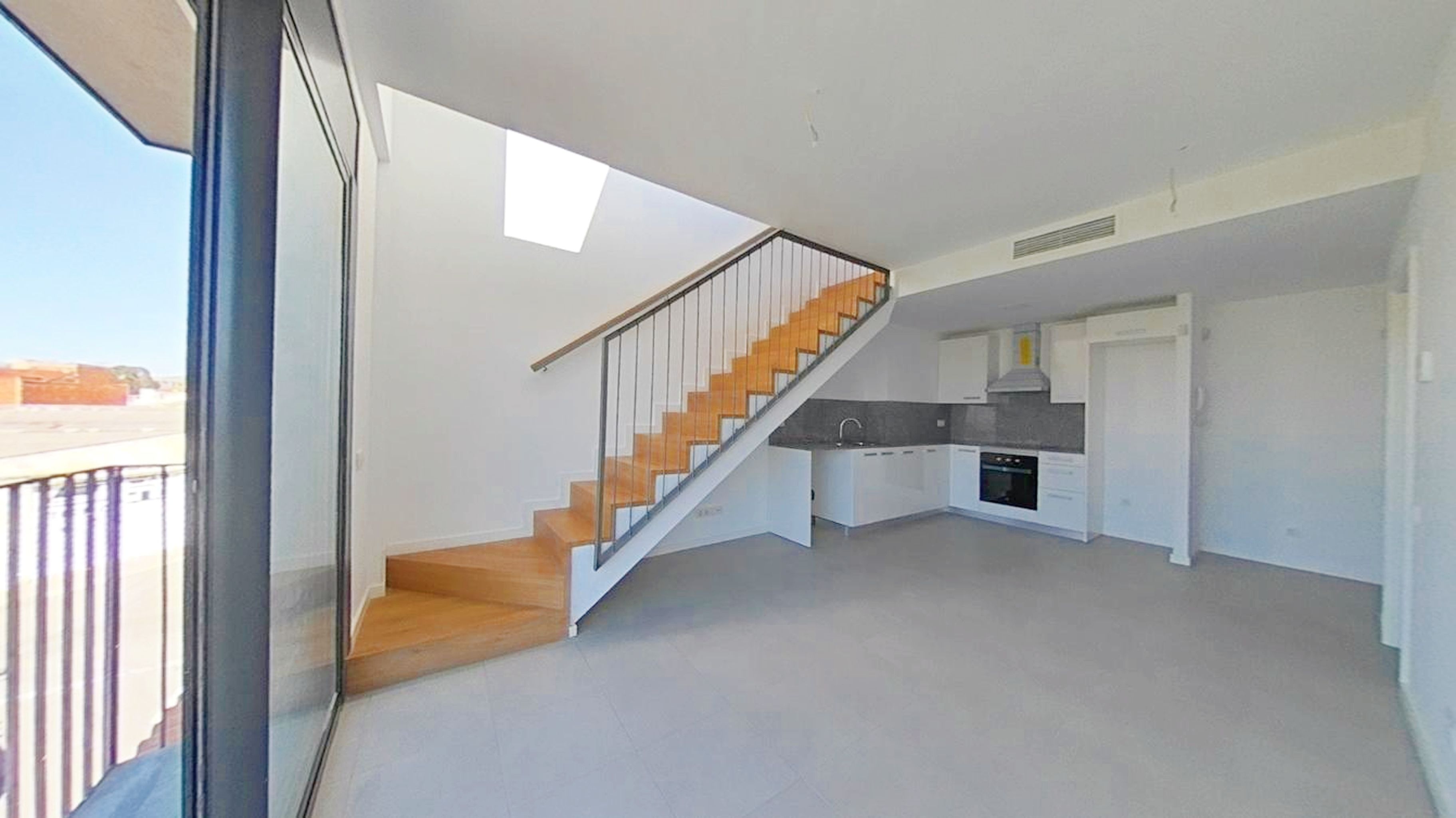 Flat for sale in Terrassa  with Heating, Terrace and Oven