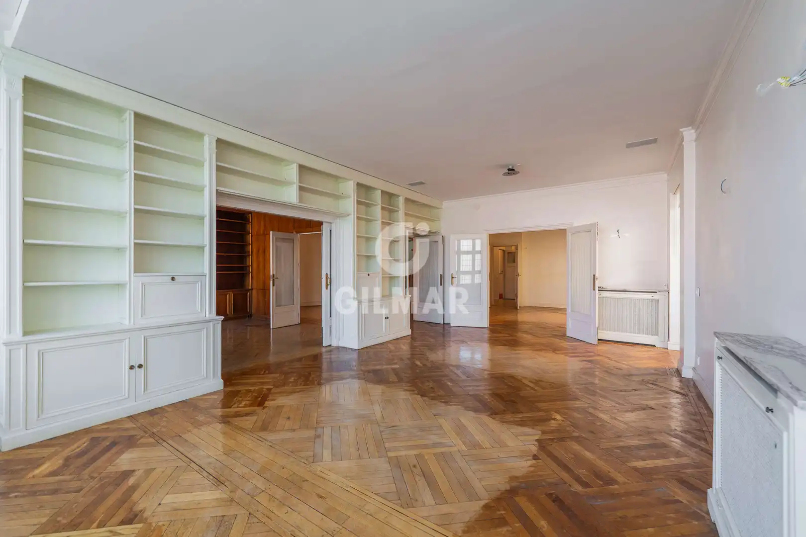 Living room of Flat for sale in Madrid  with Heating and Storage room