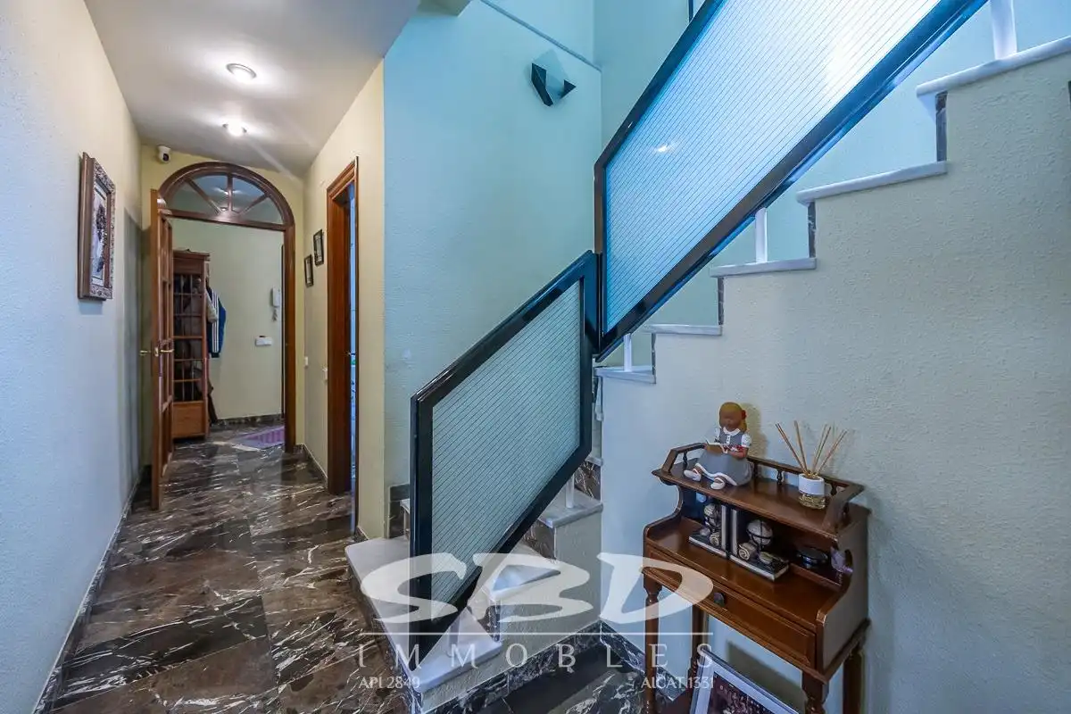 Casa o xalet en venda en Barberà del Vallès amb Aire condicionat, Calefacció i Terrassa
