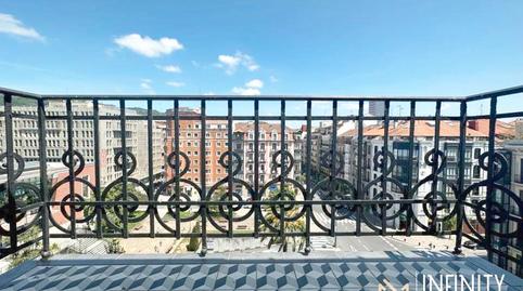 Foto 4 de Pis de lloguer a Colón de Larreátegui Kalea, Ensanche - Moyua - Diputación, Bilbao