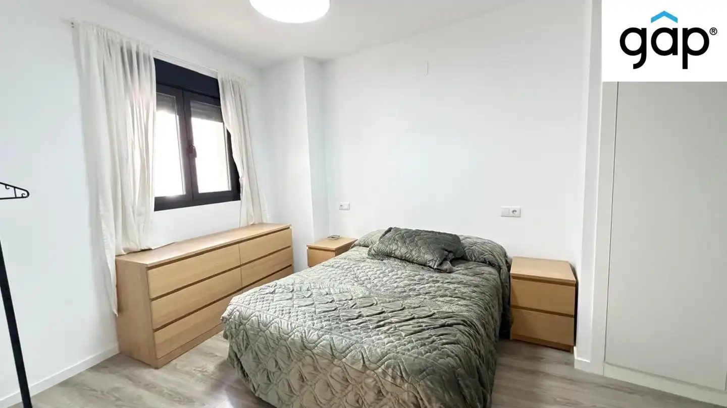 Bedroom of Flat for sale in Cuenca  with Heating, Swimming Pool and Furnished