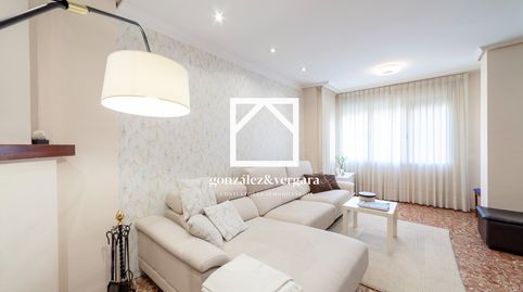 Foto 3 de Piso en venta en Carrer del Mestre Lope, El Castell, Burjassot